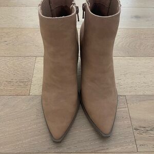Universal Thread Tan Ankle Booties